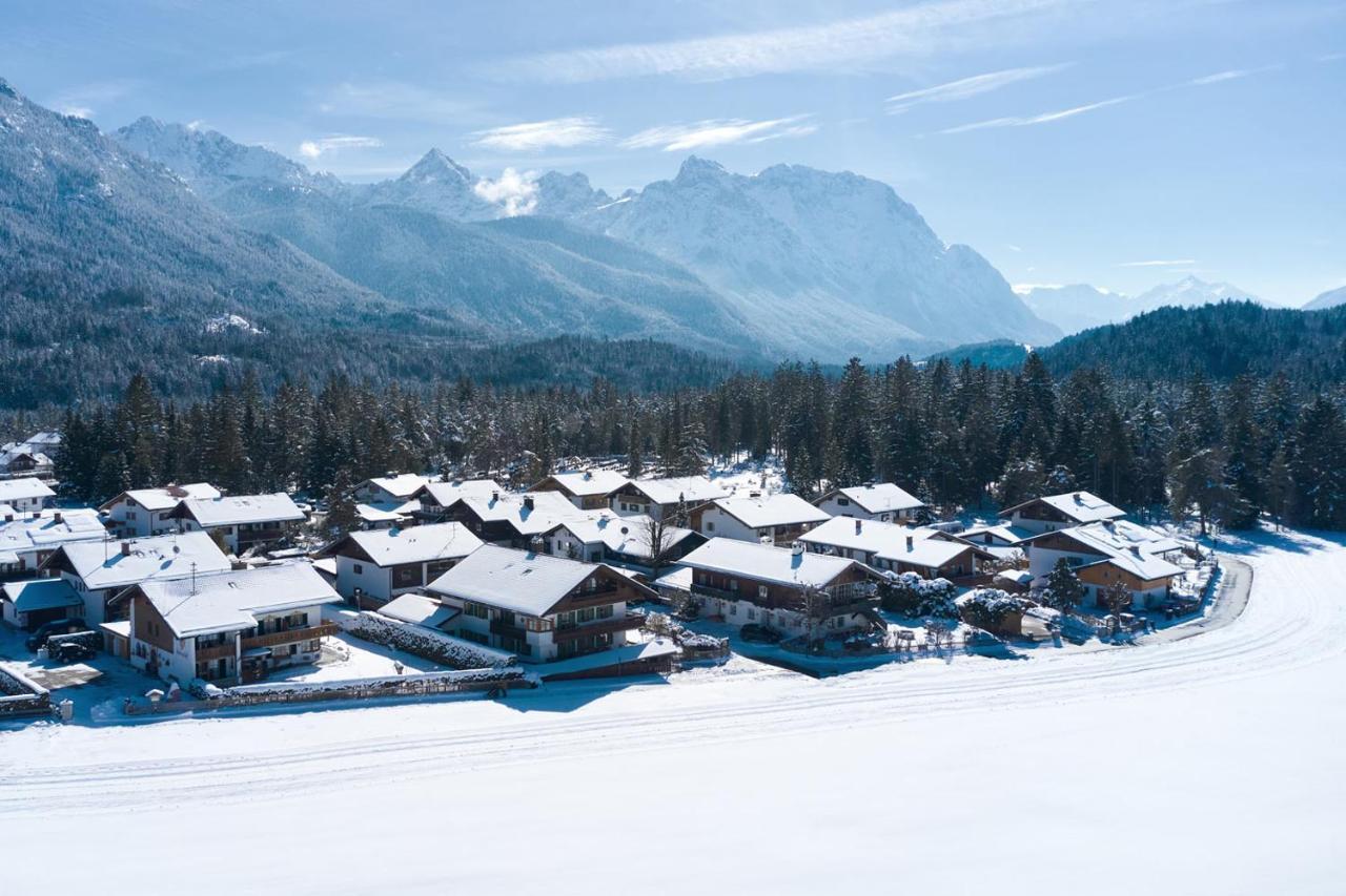 Ferienwohnung Zum Hirschgarten Krün Esterno foto
