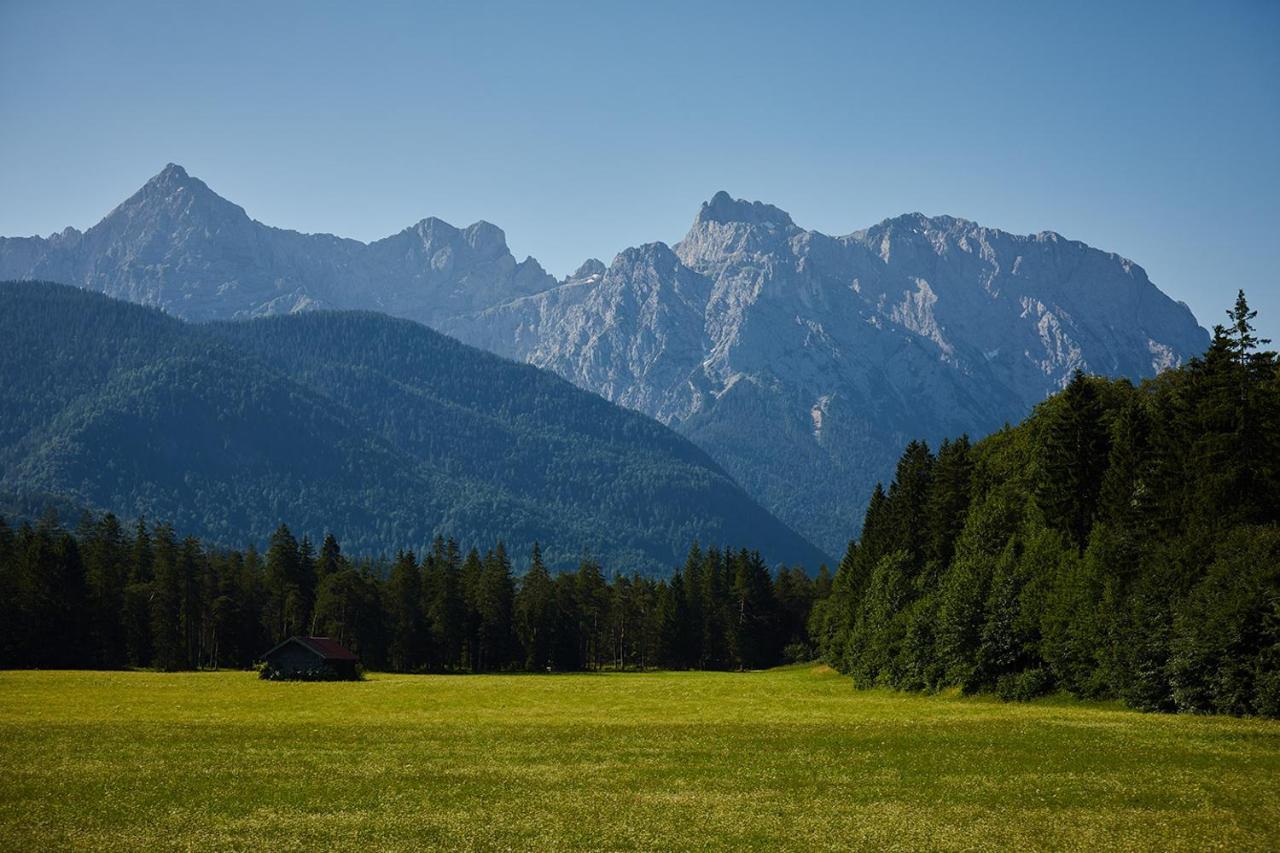Ferienwohnung Zum Hirschgarten Krün Esterno foto